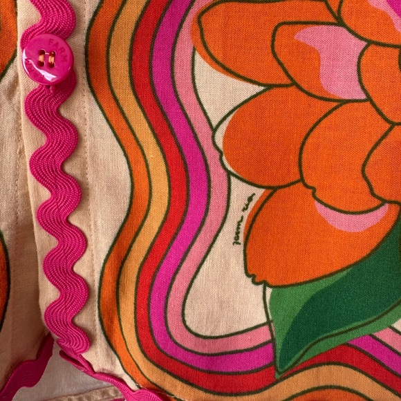 FARM Rio Spring Affair Floral Linen Button Top Ric Rac Applique M Oversize EUC - Picture 3 of 6